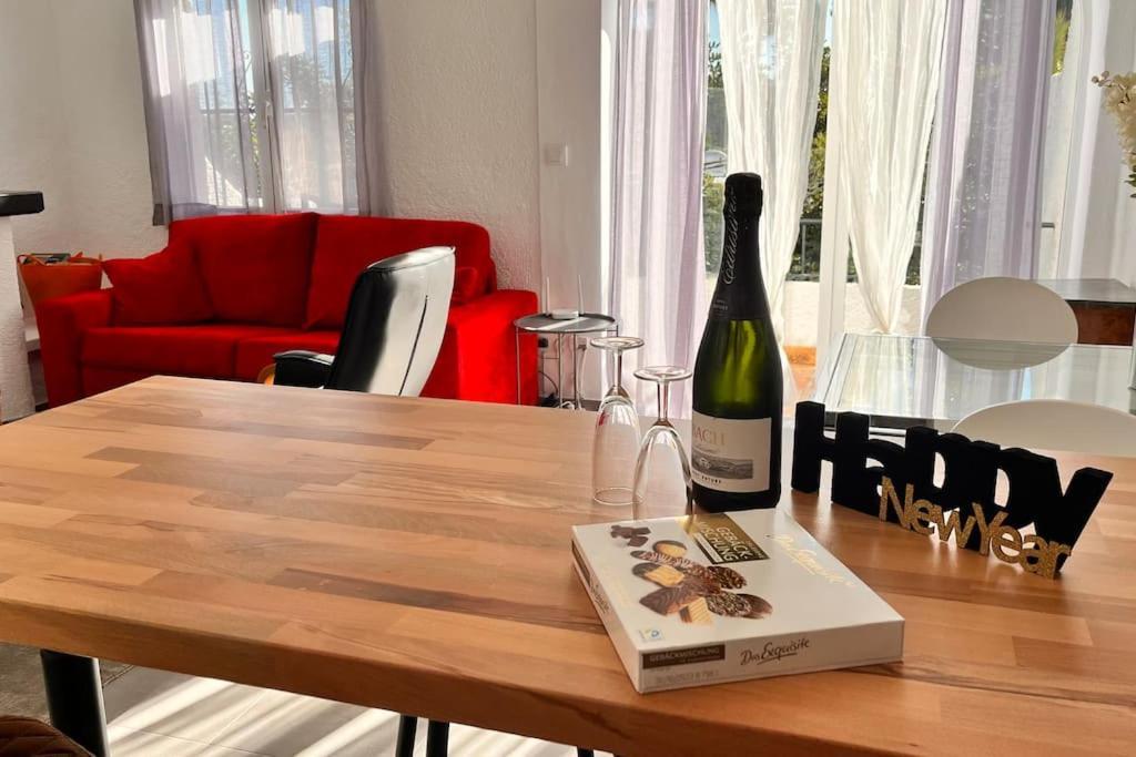 Reihenhaus Mit Garten In Moravit Moraira Apartment Теулада Екстериор снимка