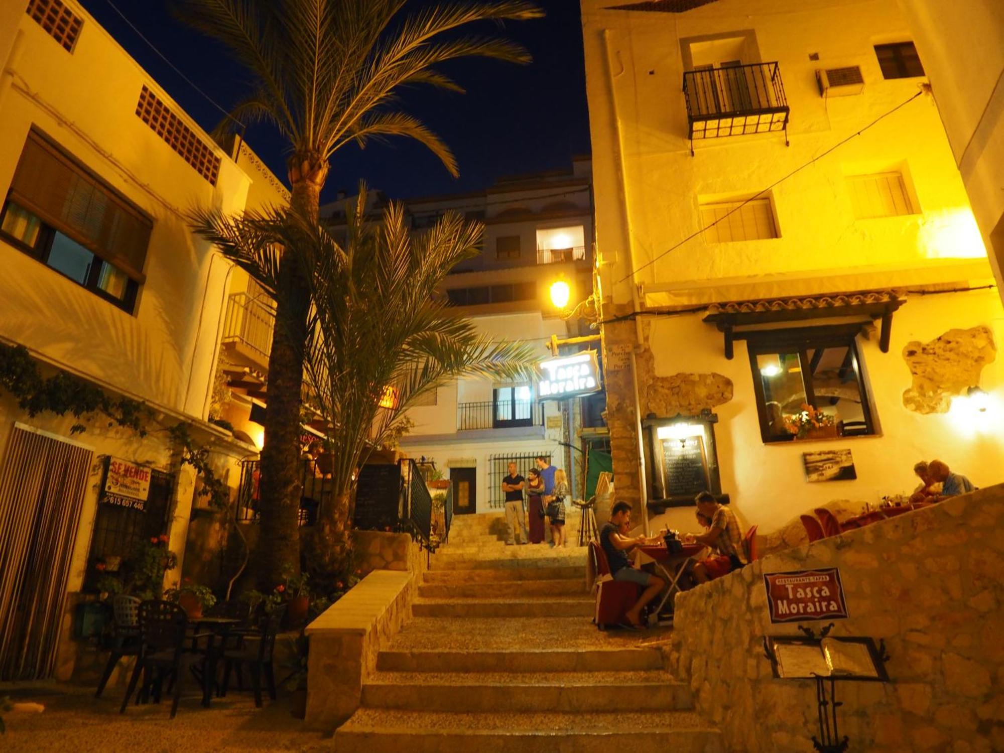 Reihenhaus Mit Garten In Moravit Moraira Apartment Теулада Екстериор снимка
